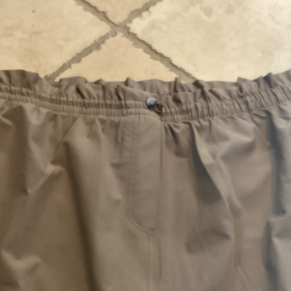 Spanx On The Move Skort, Driftwood brown, built in shorts, size 2X - Picture 3 of 8